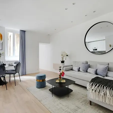 Charming - 2br-6p -in The Heart Of Apartment