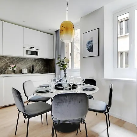 Charming - 2br-6p -in The Heart Of Appartement *